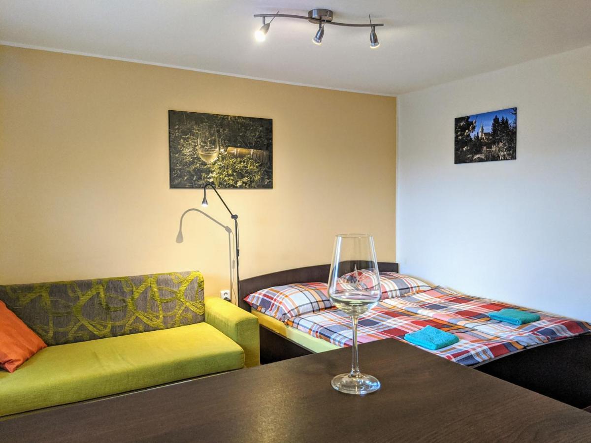 Ubytovani Ve Vinarstvi Medek | Medek House & Winery Uherské Hradiště Zewnętrze zdjęcie