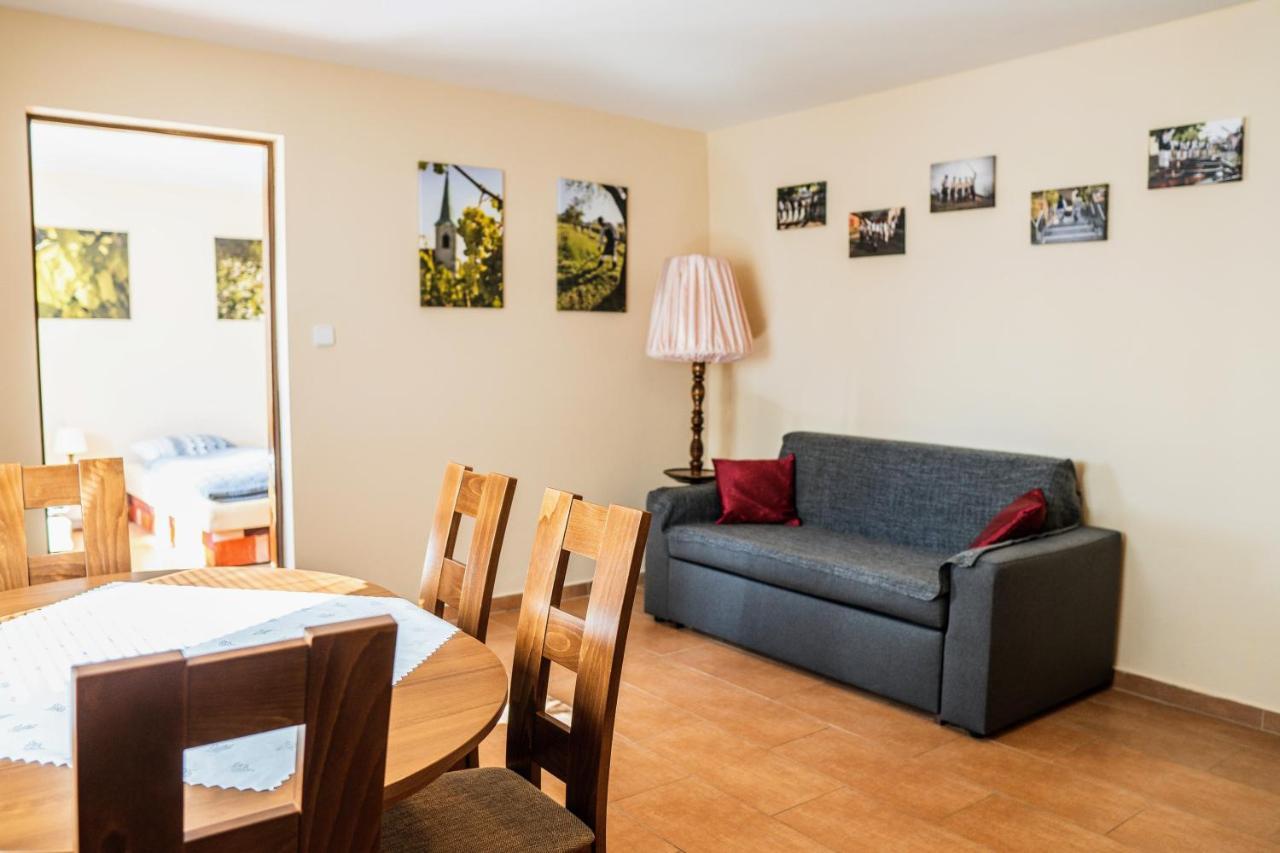 Ubytovani Ve Vinarstvi Medek | Medek House & Winery Uherské Hradiště Zewnętrze zdjęcie